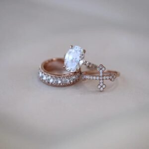 SIDEWAYS CROSS RING - Mim Diamond