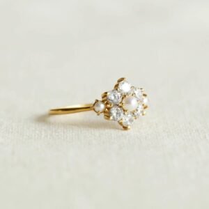 FLOWER CLUSTER RING - Mim Diamond