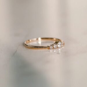 TINY CROWN RING - Mim Diamond